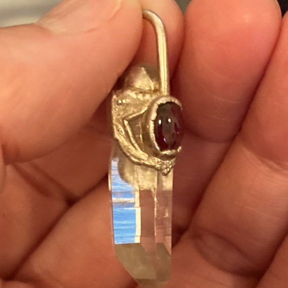 clear quartz crystal with amethyst pendant. Gold plated setting. - Picture 2 of 2